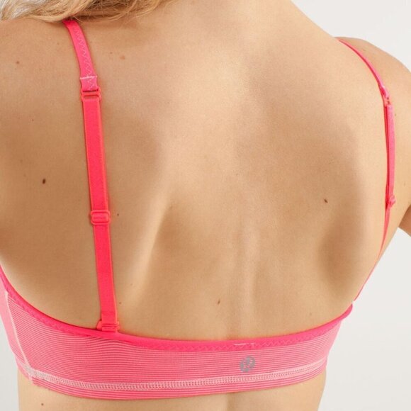 LULULEMON | Daily Convertible Sports Bra Stripes | Sz. 6 - Picture 3 of 11